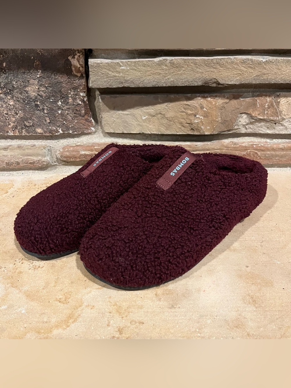Bombas Sunday Slipper Maroon Sherpa Slip-On Clog